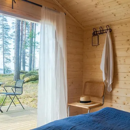 ベッド・アンド・ブレックファスト Utula Nature Retreat ルオコラハティ